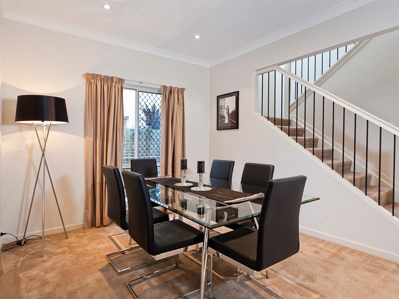 11 Crowcombe Place, Carseldine QLD 4034