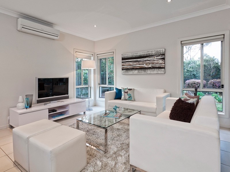 11 Crowcombe Place, Carseldine QLD 4034