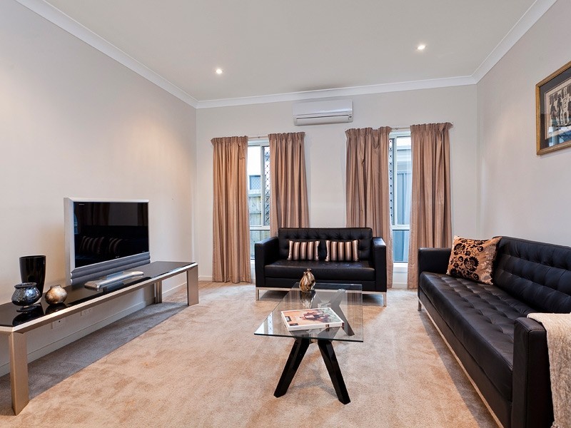 11 Crowcombe Place, Carseldine QLD 4034