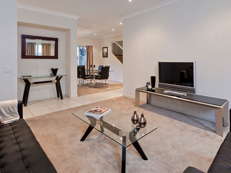 11 Crowcombe Place, Carseldine QLD 4034