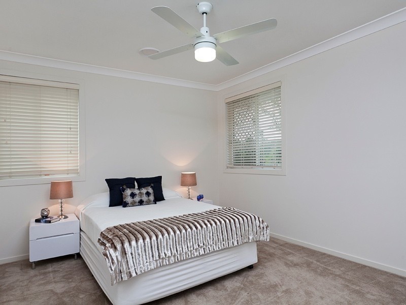 11 Crowcombe Place, Carseldine QLD 4034