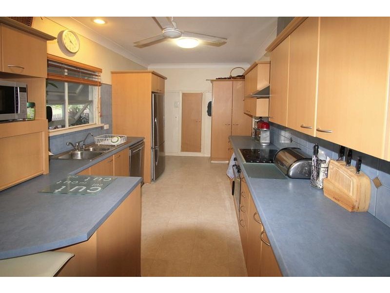 33 Ellerdale Street, Aspley QLD 4034