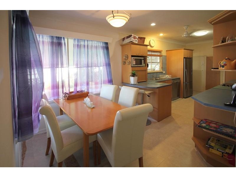 33 Ellerdale Street, Aspley QLD 4034