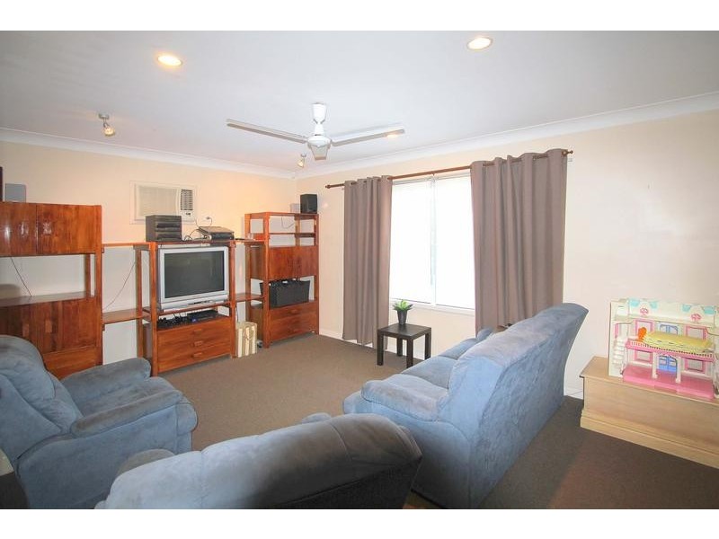 33 Ellerdale Street, Aspley QLD 4034