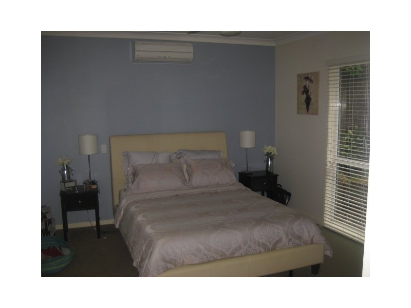 1 Grange Avenue, Carseldine QLD 4034