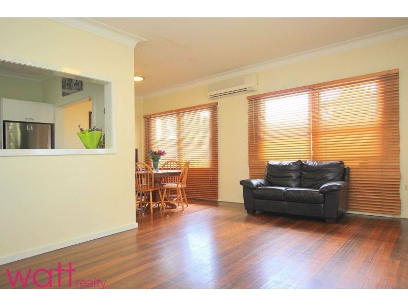 18 Hutton Rd, Aspley QLD 4034