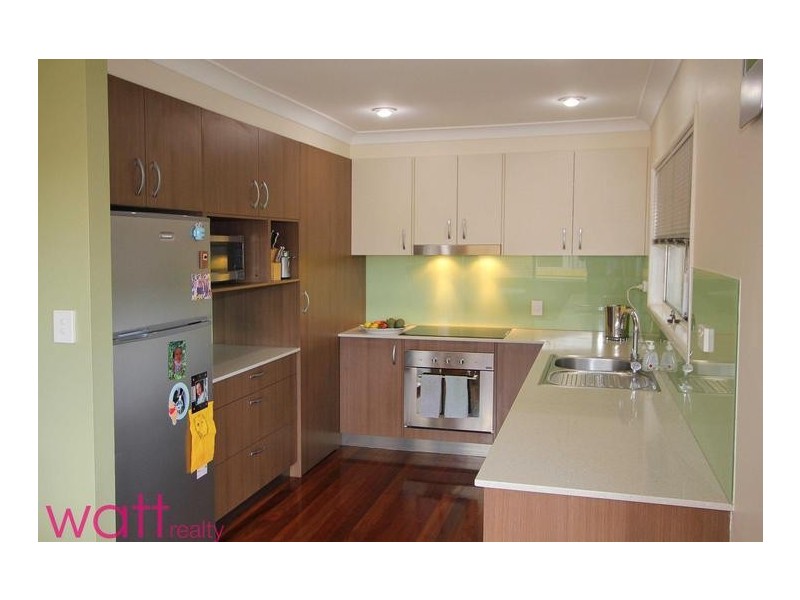 8 Benyon Street, Wavell Heights QLD 4012