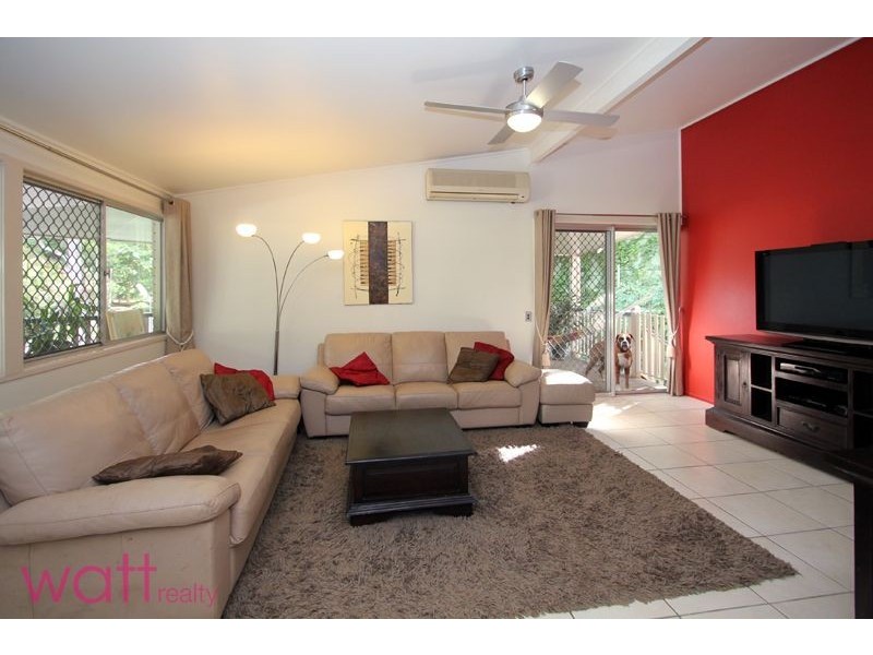 3 Newell Street, Stafford Heights QLD 4053