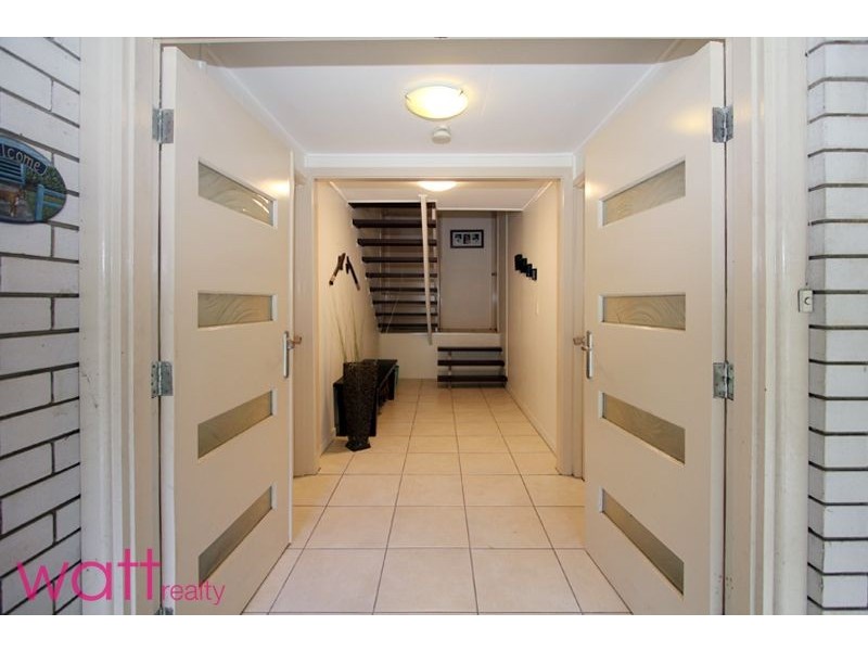 3 Newell Street, Stafford Heights QLD 4053