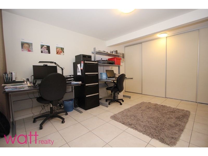 3 Newell Street, Stafford Heights QLD 4053