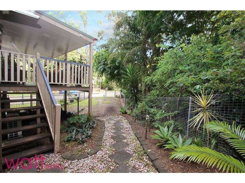 3 Newell Street, Stafford Heights QLD 4053