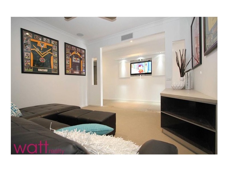 18 Norland Street, Warner QLD 4500