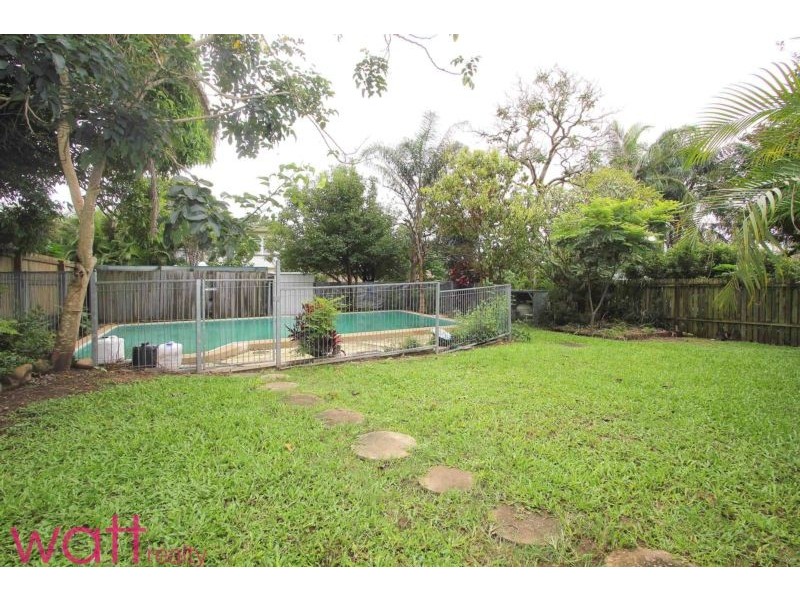 14 Hutton Road, Aspley QLD 4034