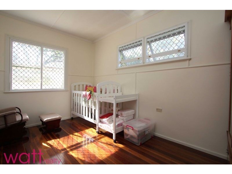 46 Pangeza Street, Stafford Heights QLD 4053