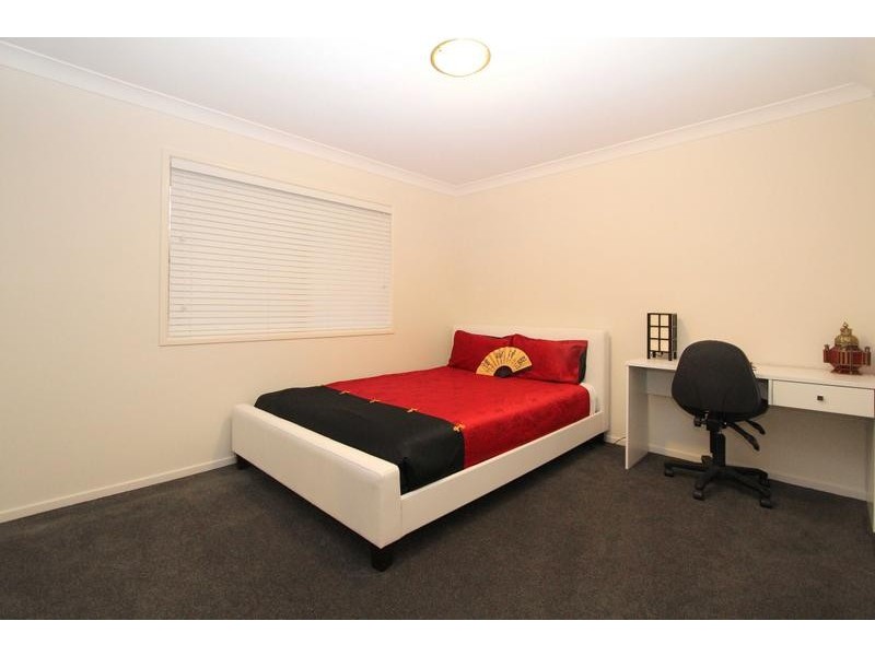 1 Crowe Close, Mcdowall QLD 4053