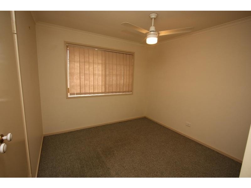 25 Desert Willow Way, Fitzgibbon QLD 4018