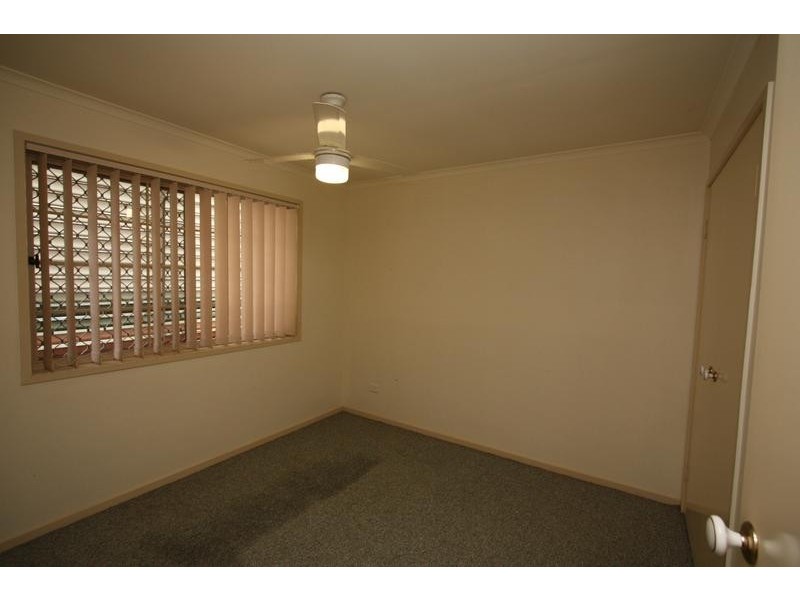 25 Desert Willow Way, Fitzgibbon QLD 4018