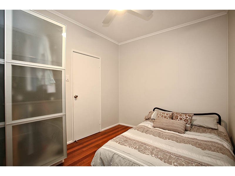 15 Pelton Street, Aspley QLD 4034