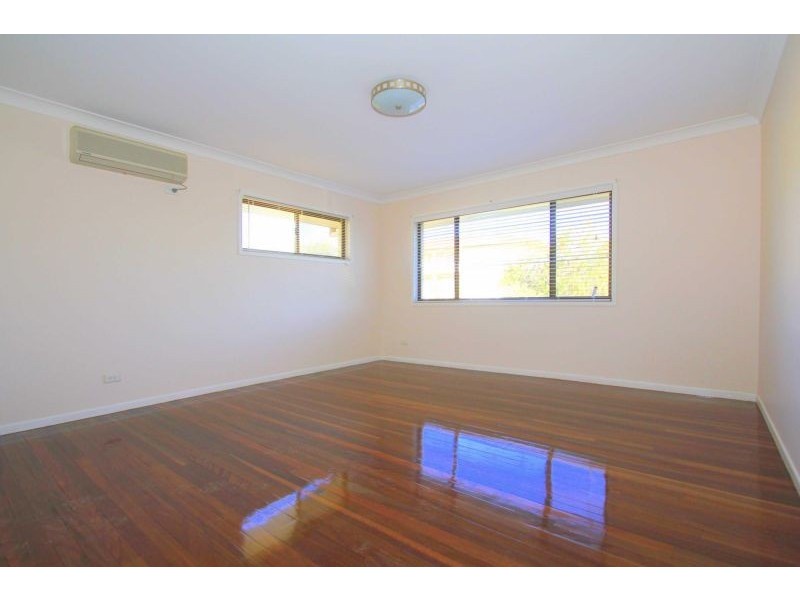 6 Tintara Street, Carseldine QLD 4034