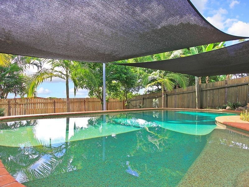 25 Eastbourne Street, Chermside West QLD 4032