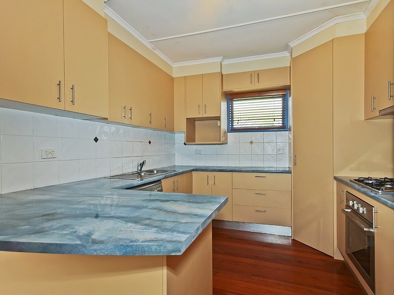 25 Eastbourne Street, Chermside West QLD 4032