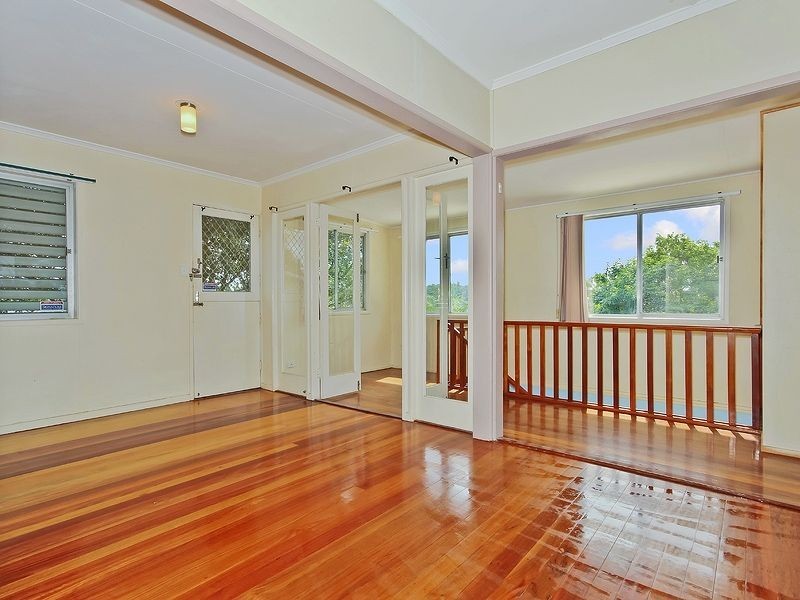 25 Eastbourne Street, Chermside West QLD 4032