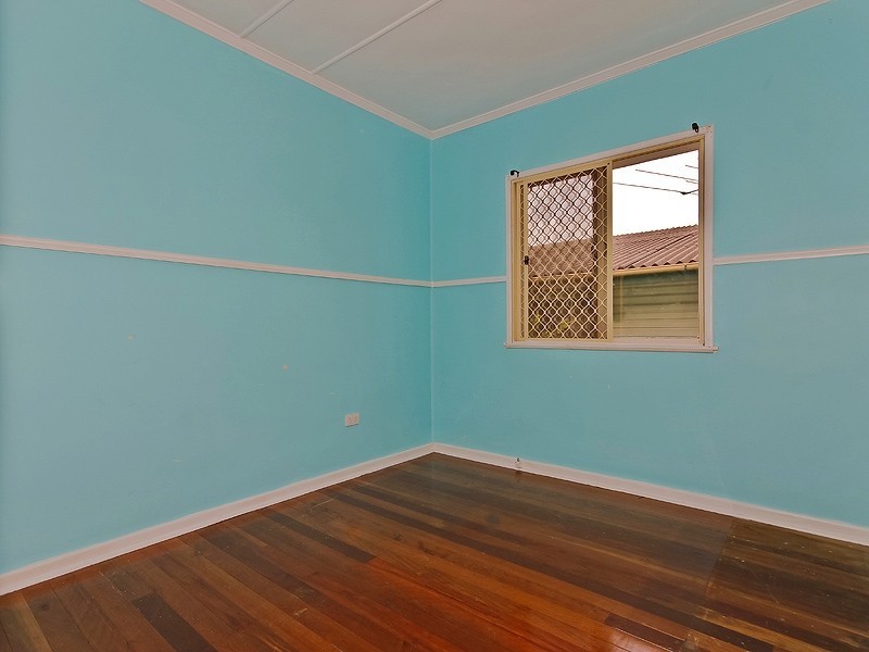 25 Eastbourne Street, Chermside West QLD 4032