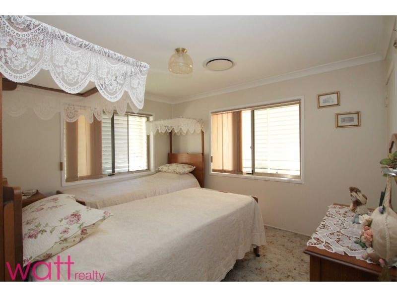 3 Glenside Street, Wavell Heights QLD 4012