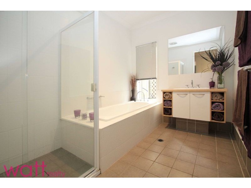 18 Norland Street, Warner QLD 4500