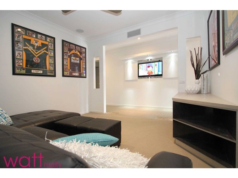 18 Norland Street, Warner QLD 4500