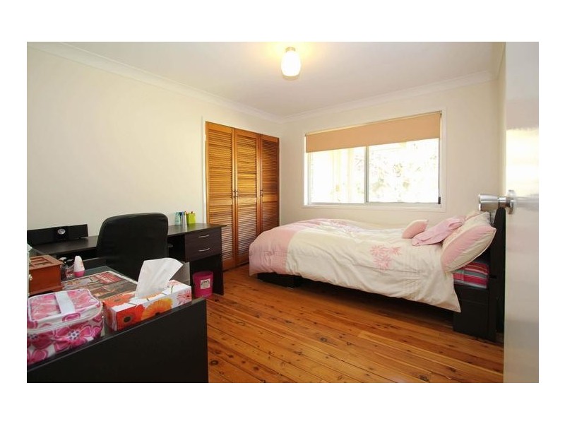 Eatons Hill QLD 4037