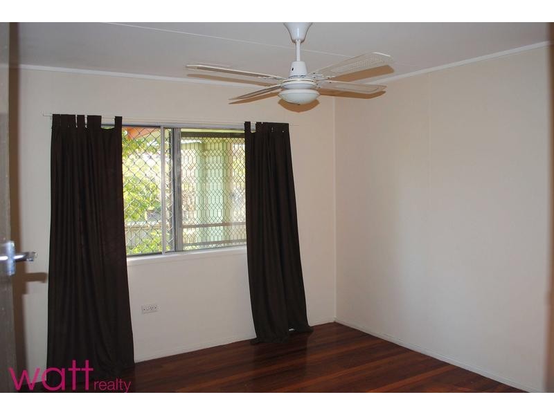205 Marsden Road, Kallangur QLD 4503