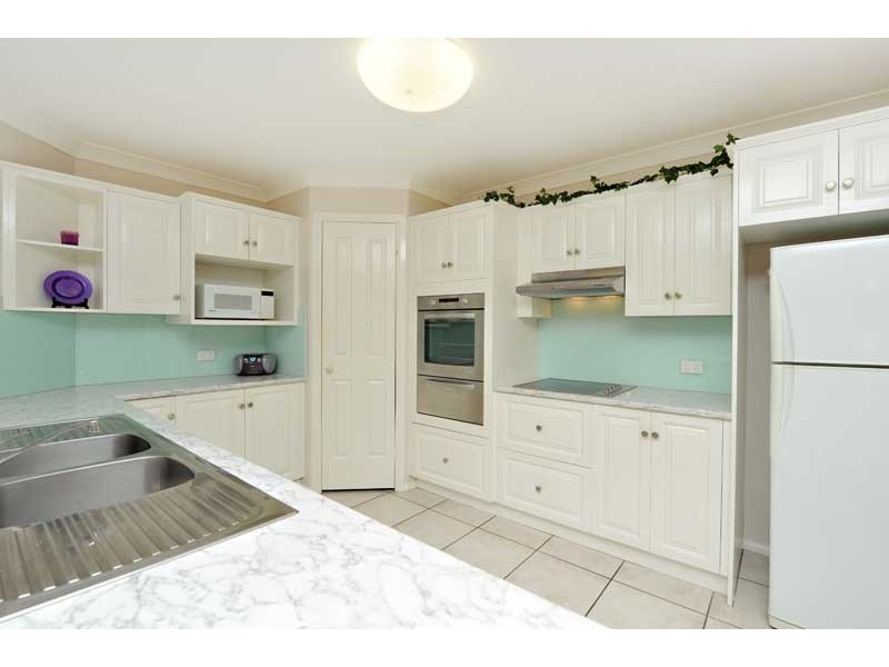 76 Ironwood Street, Aspley QLD 4034