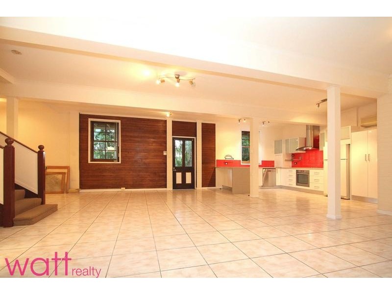 34 Hilda Street, Hamilton QLD 4007