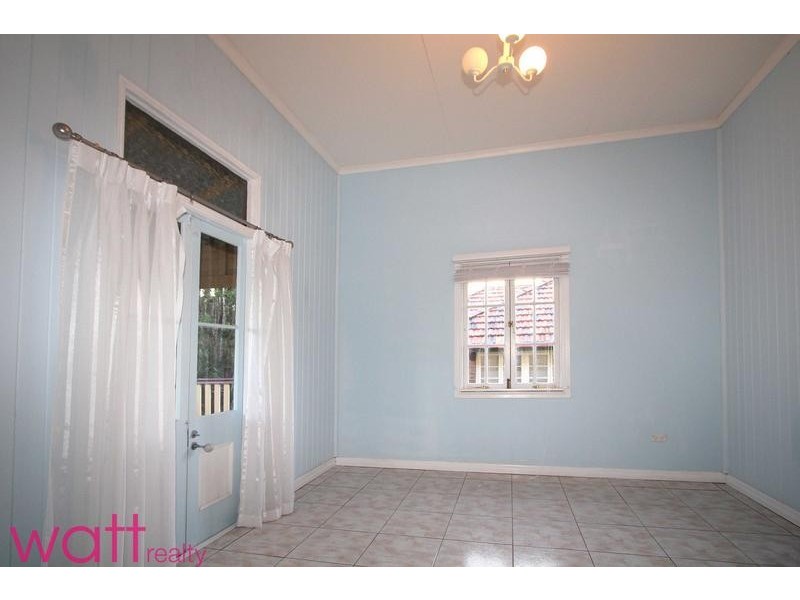 34 Hilda Street, Hamilton QLD 4007