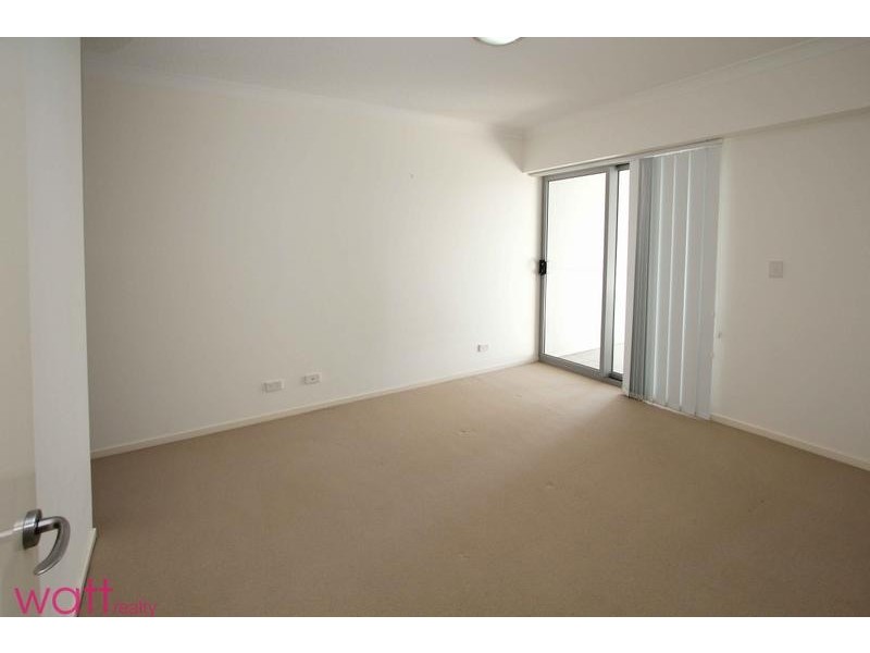 21/23 Playfield Street, Chermside QLD 4032