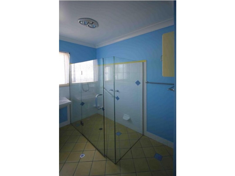 23 Oakey Street, Stafford Heights QLD 4053