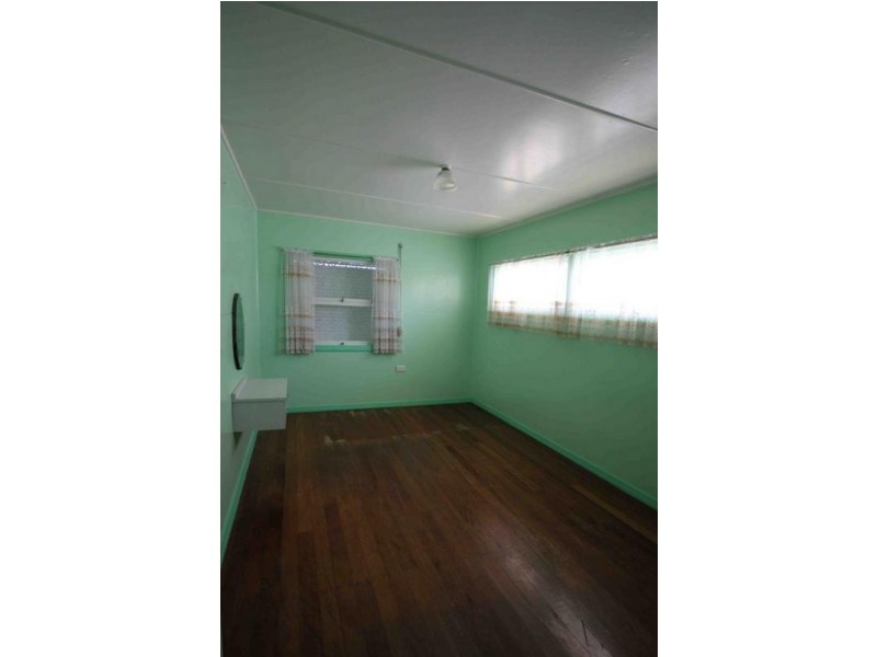 23 Oakey Street, Stafford Heights QLD 4053