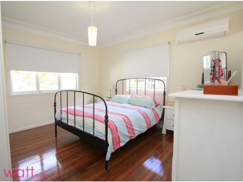 1 Main Ave, Wavell Heights QLD 4012