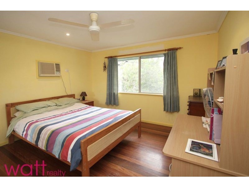 37 Gordon Road, Ferny Hills QLD 4055
