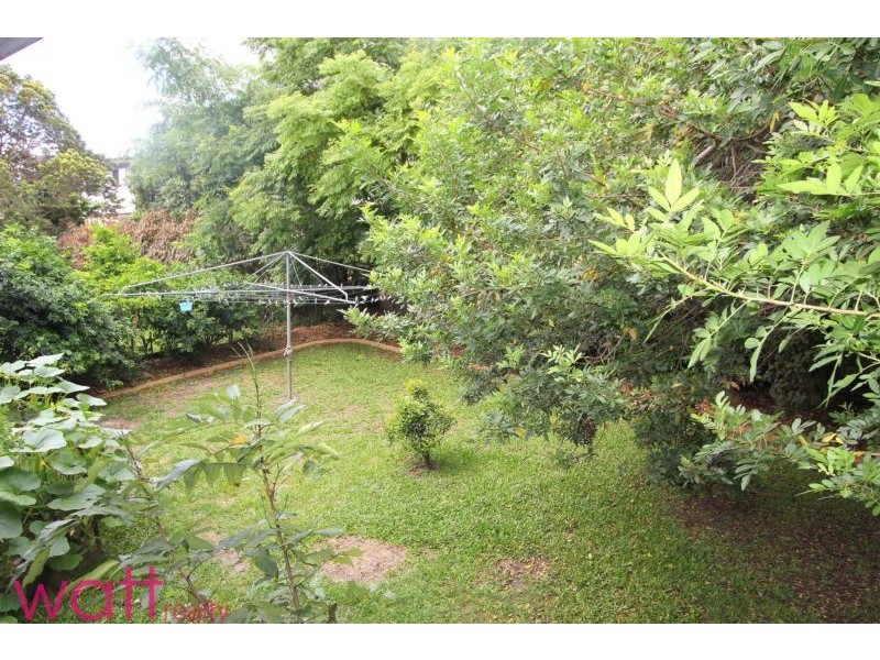 37 Gordon Road, Ferny Hills QLD 4055