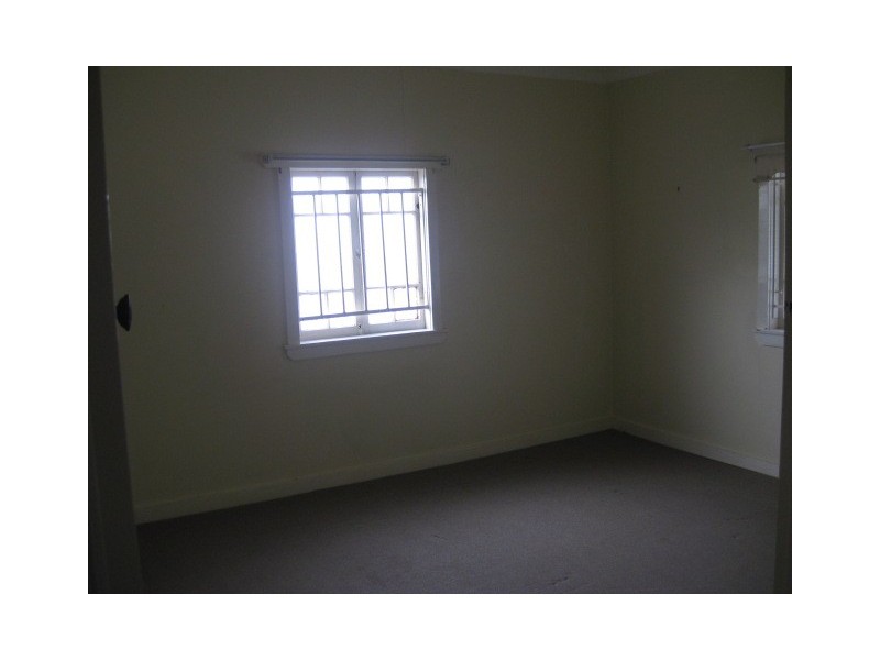 29 Hilltop Ave, Chermside QLD 4032