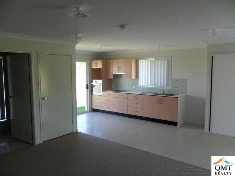 17 Cockatoo Drive, Adare QLD 4343