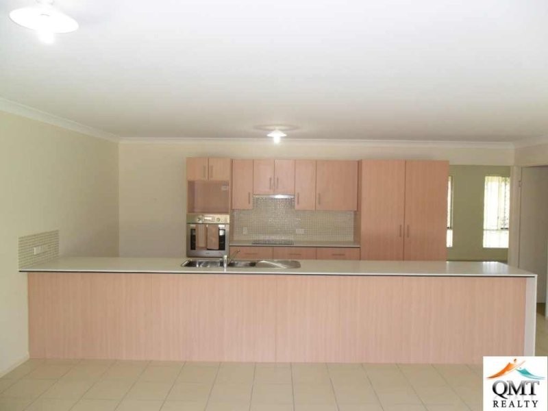26 Cockatoo Drive, Adare QLD 4343