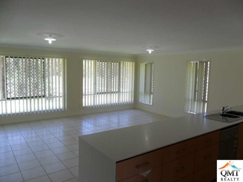 26 Cockatoo Drive, Adare QLD 4343