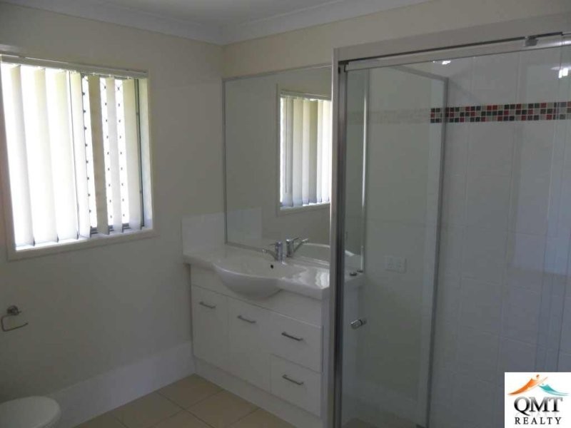 26 Cockatoo Drive, Adare QLD 4343