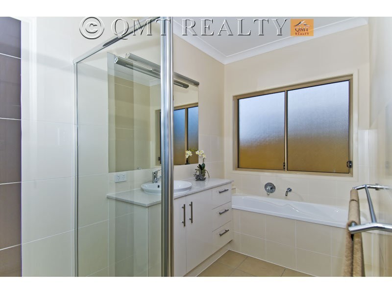57 Jarvis Crossing, Waterford QLD 4133