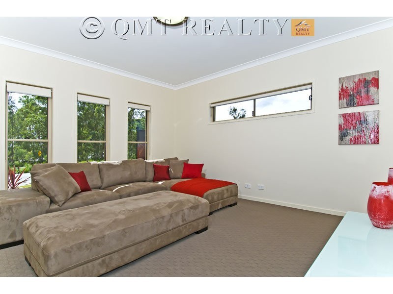 57 Jarvis Crossing, Waterford QLD 4133