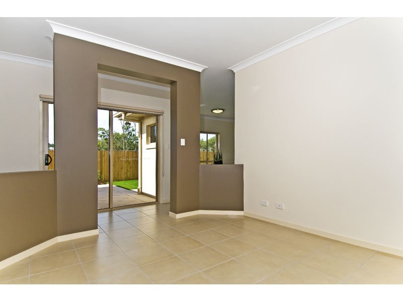 57 Jarvis Crossing, Waterford QLD 4133