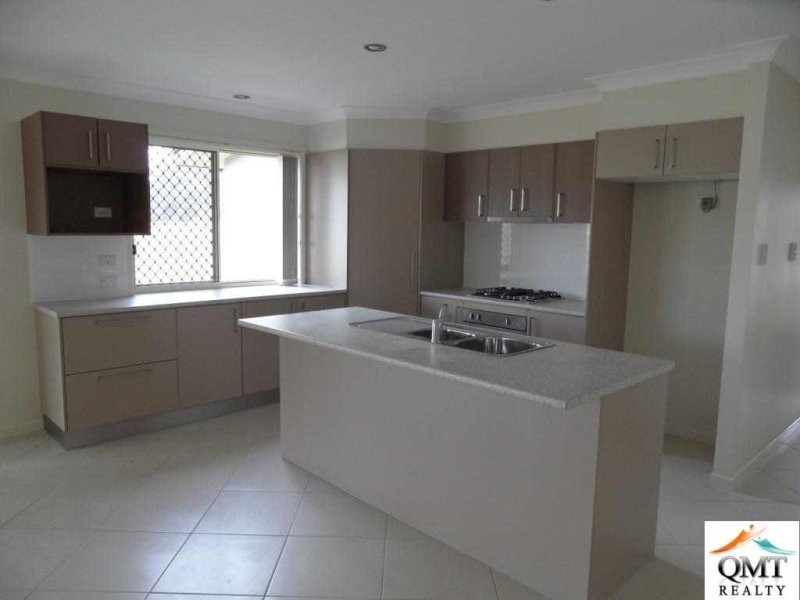 3 Anesbury Street, Doolandella QLD 4077